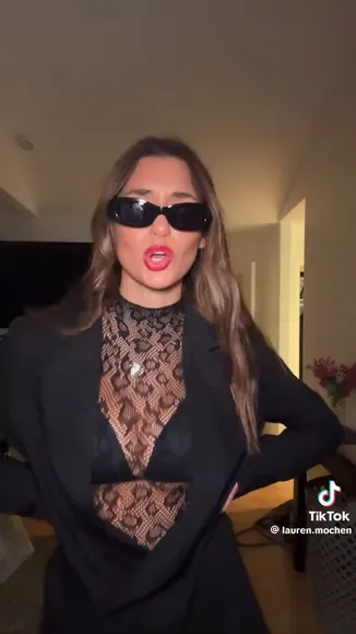 Laurenmochen Lace Top Under Blazer OnlyFans Video Leaked