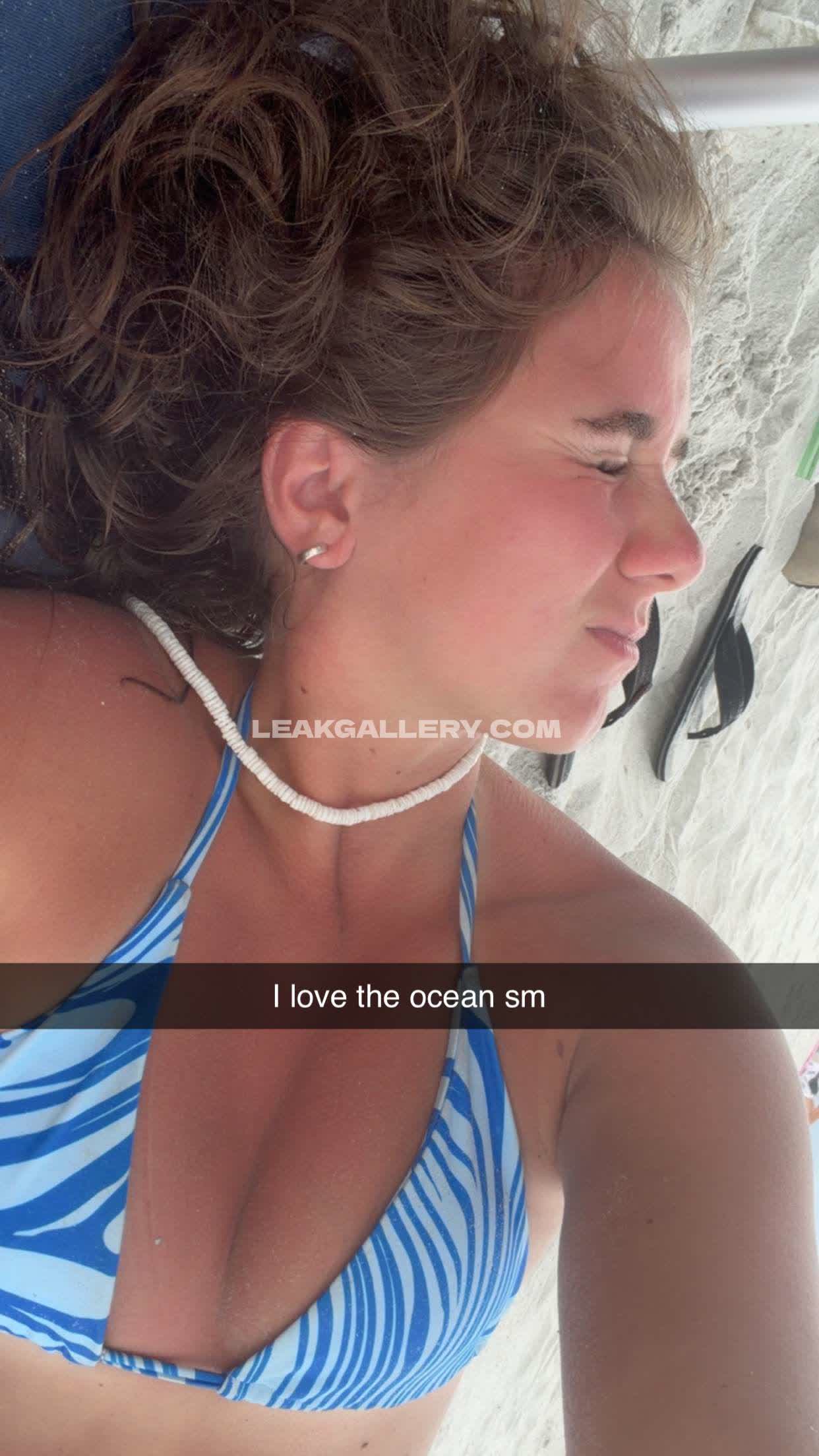 Laurenrossi / Rossitakes Exclusive Leaked Nude OnlyFans #13393437