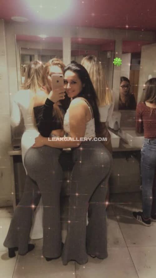 Laurgmzz / Angelgmzz Exclusive Leaked Nude OnlyFans #14706511