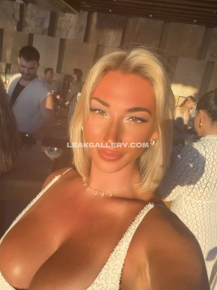 Laurine.09l OnlyFans Nudi in Esclusiva Trapela #12974641