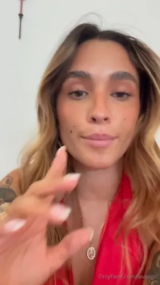 Lavaxgrl Red Halter Top Tease OnlyFans Video Leaked