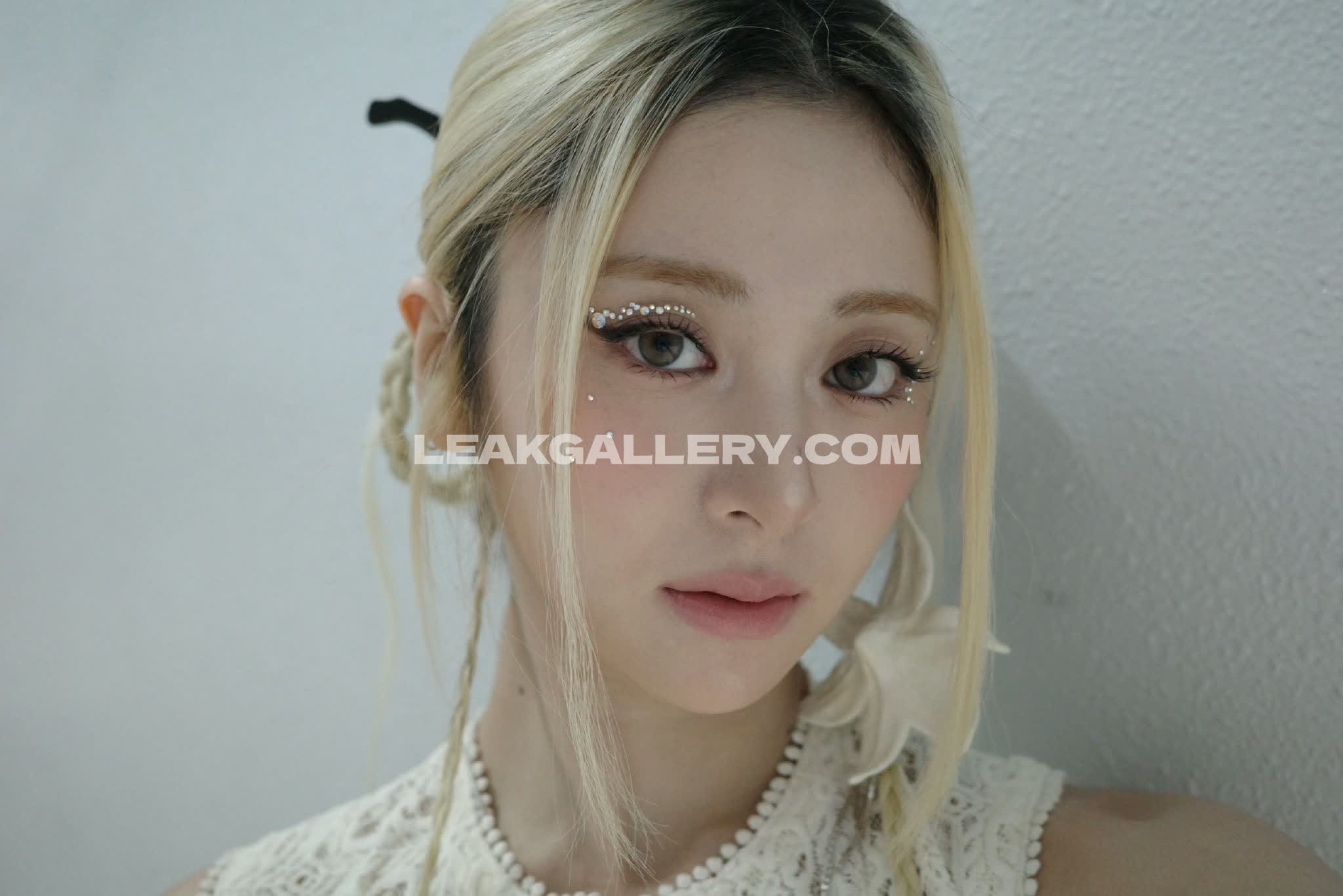 Le_sserafim Exclusive Leaked Nude OnlyFans #12653573