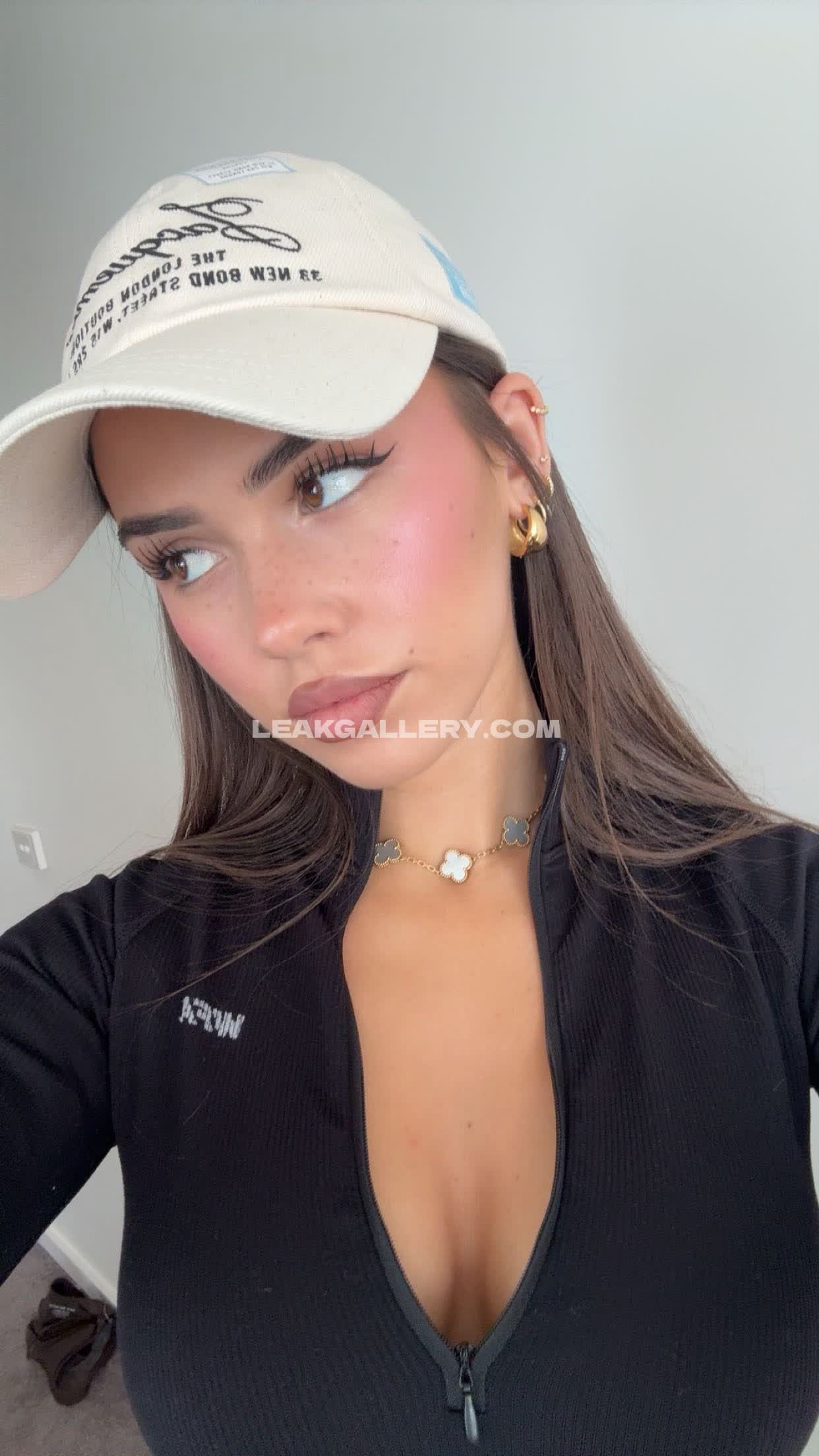 Leahhalton / leahholton Exklusiv geleakte Nacktbilder von OnlyFans #13421451