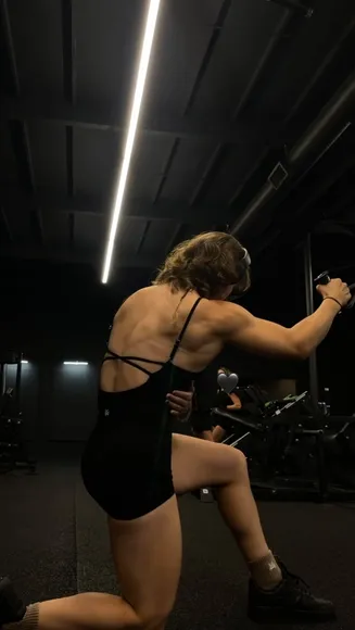 Leanbeefpatty Black Bodysuit Muscle Flex OnlyFans Video Leaked