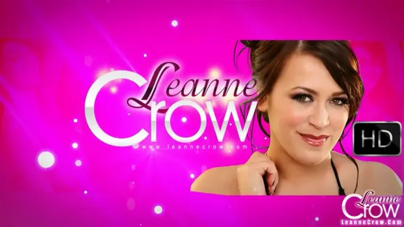 Leannecrow Naked Beach Mud Play OnlyFans Video Leaked