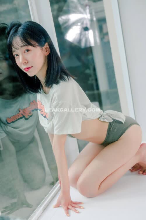 Leeesovely / Leeesovelys2 Exclusive Leaked Nude OnlyFans #14631308