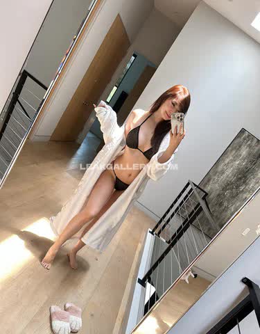 Leena_xu Bra And Panty Set OnlyFans Photo Leaked