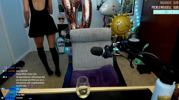 Legendarylea Black Dress Leg Show OnlyFans Video Leaked