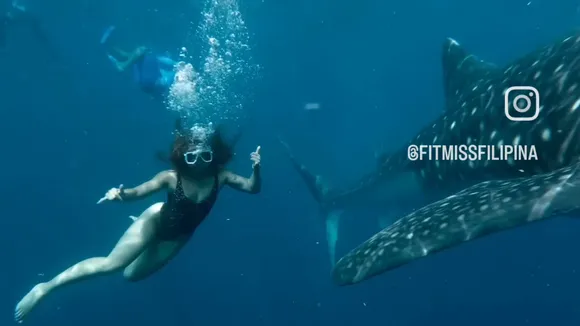 Leighlaurel Underwater Swimsuit Glide OnlyFans Video Leaked
