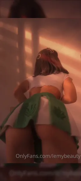 Lemybeauty Cheeky Skirt Twerk OnlyFans Video Leaked