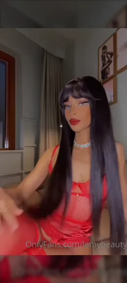 Lemybeauty Red Lingerie Ass Pose OnlyFans Video Leaked