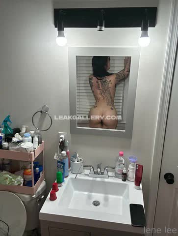 Lenerox Tattooed Ass Against Mirror OnlyFans Photo Leaked