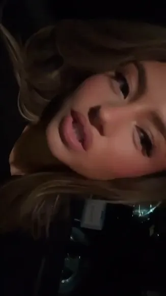 Leniklum Close-Up Face Tease OnlyFans Video Leaked