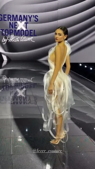 Leniklum Sheer White Gown Strut OnlyFans Video Leaked