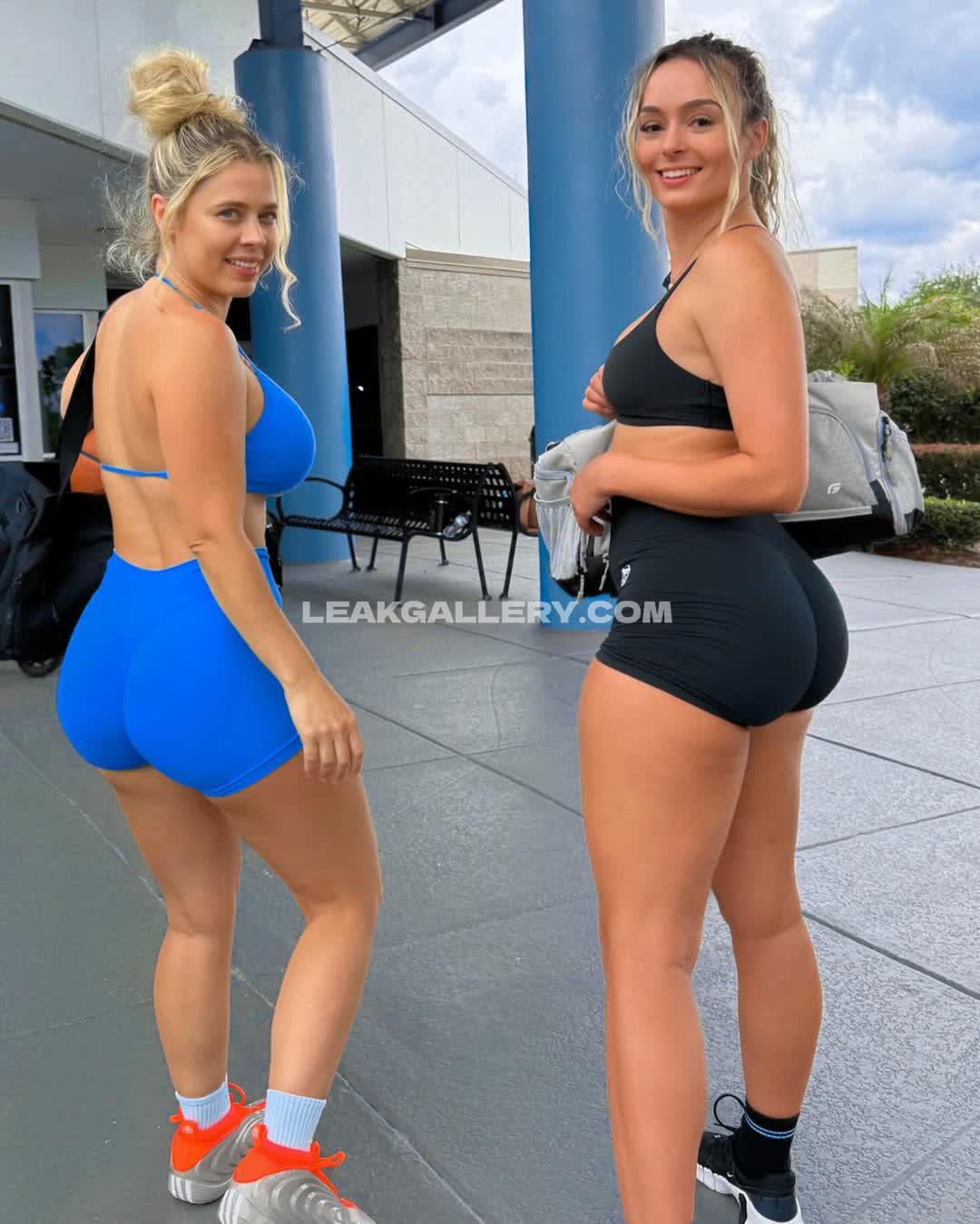 Leonella_m Exclusive Leaked Nude OnlyFans #12876222