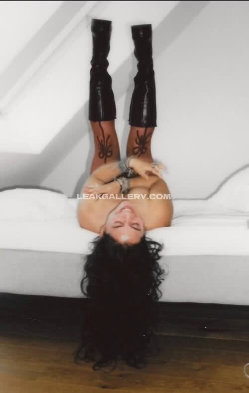 Leoniefeliciaa Exclusive Leaked Nude OnlyFans #14581591