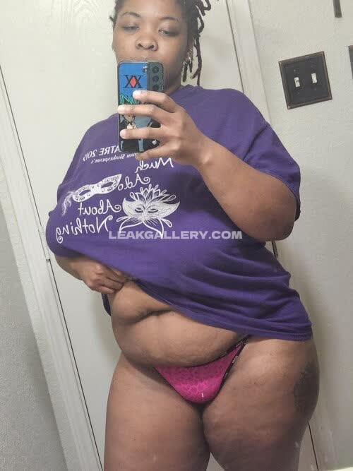 Lewdqveen Exclusive Leaked Nude OnlyFans #14539668