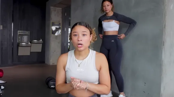 Lexielearmann Gym Crop Top Tease OnlyFans Video Leaked