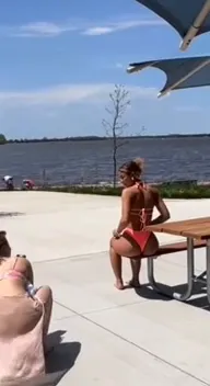 Lexielearmann Red Bikini Ass Twerk OnlyFans Video Leaked