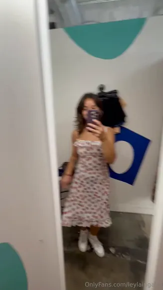 Leylaingallz Strawberry Print Dress Tease OnlyFans Video Leaked