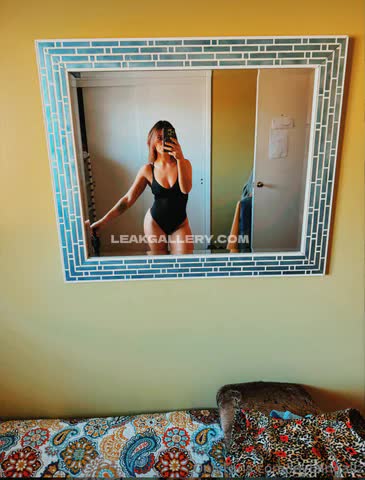 Leylaingallz Black Bodysuit Selfie OnlyFans Photo Leaked