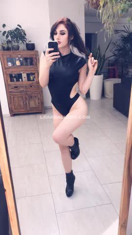 Leynainu Exclusive Leaked Nude OnlyFans #14587856
