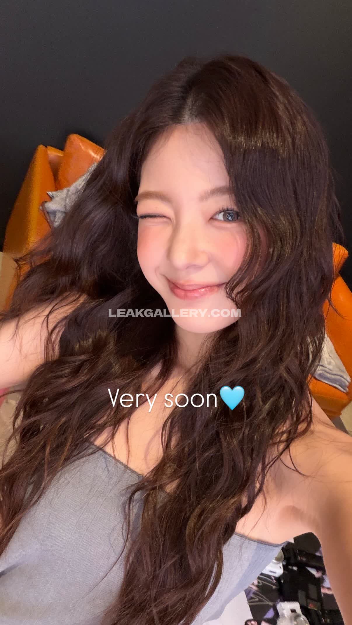 Lia_loves___ Exklusiv geleakte Nacktbilder von OnlyFans #12877671