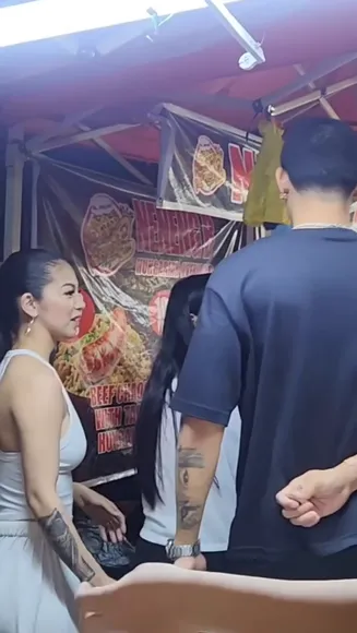 lifeofayemami video thumbnail