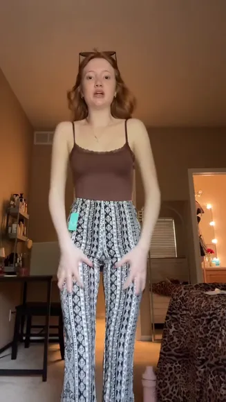 Lifewithmak2005 Patterned Pants Dance OnlyFans Video Leaked