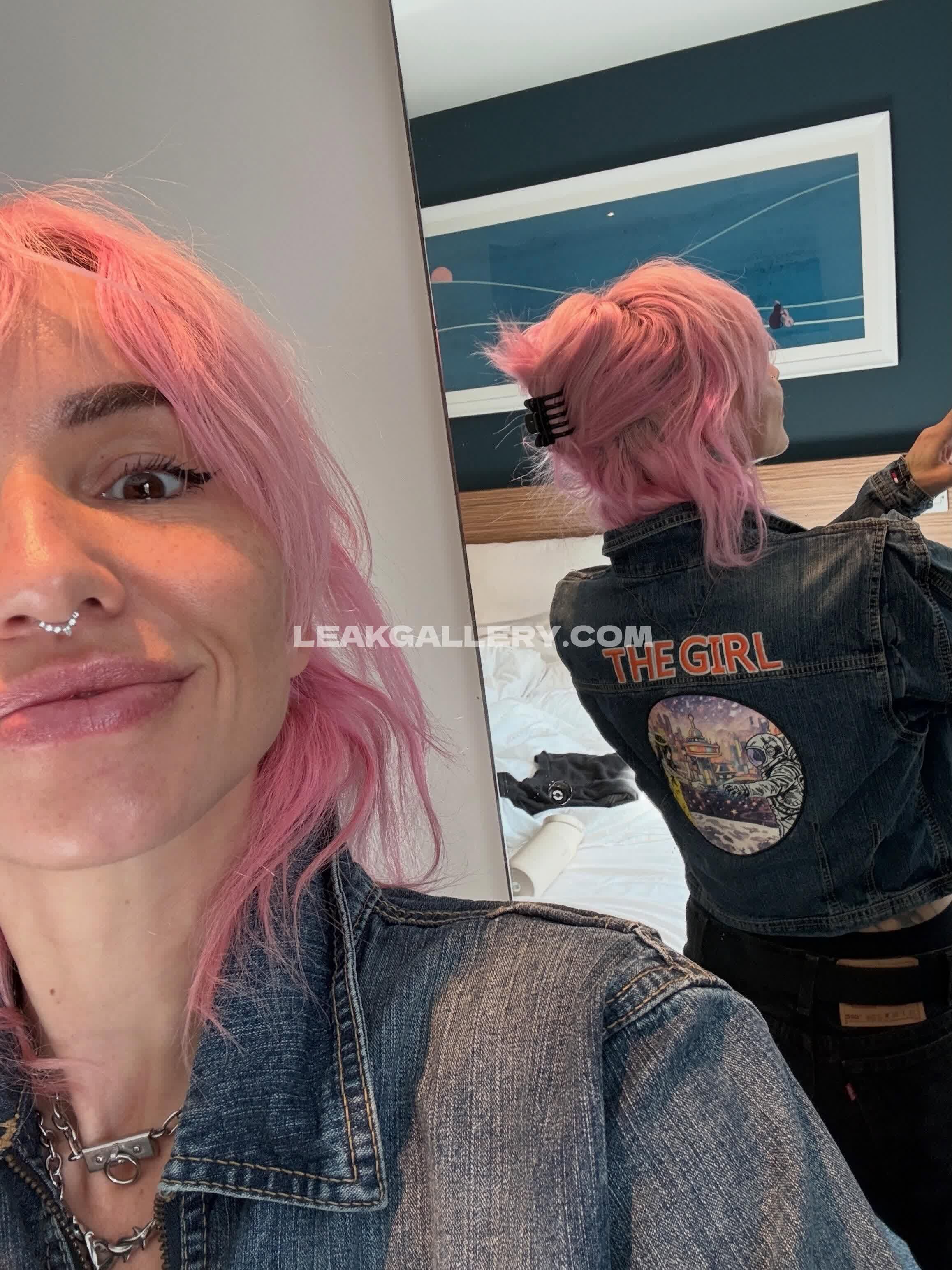 Lights Exclusive Leaked Nude OnlyFans #12575978