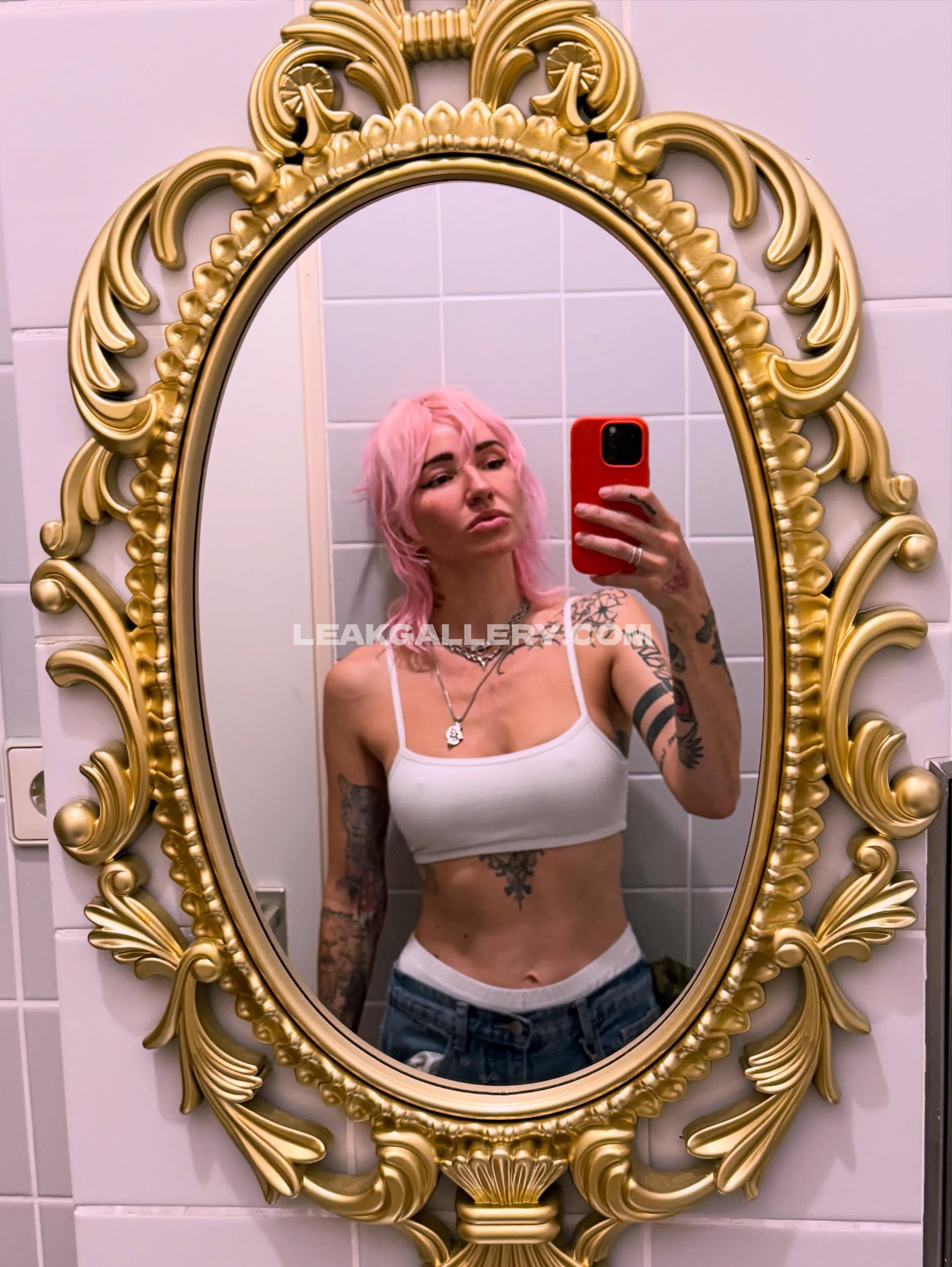 Lights Exclusive Leaked Nude OnlyFans #12575973