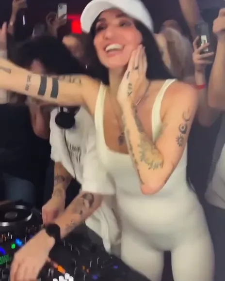 Lights_poxleitner White Bodysuit Dance OnlyFans Video Leaked