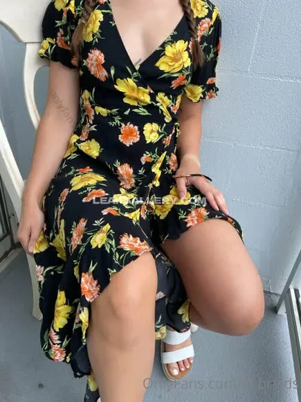 Lil-braids Floral Dress Thigh Gap OnlyFans Photo Leaked