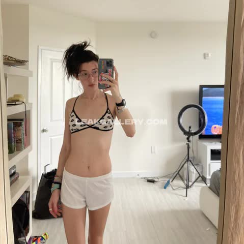 Lil_ann3frank Exclusive Leaked Nude OnlyFans #14245834