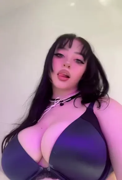 lilbussygirl video thumbnail