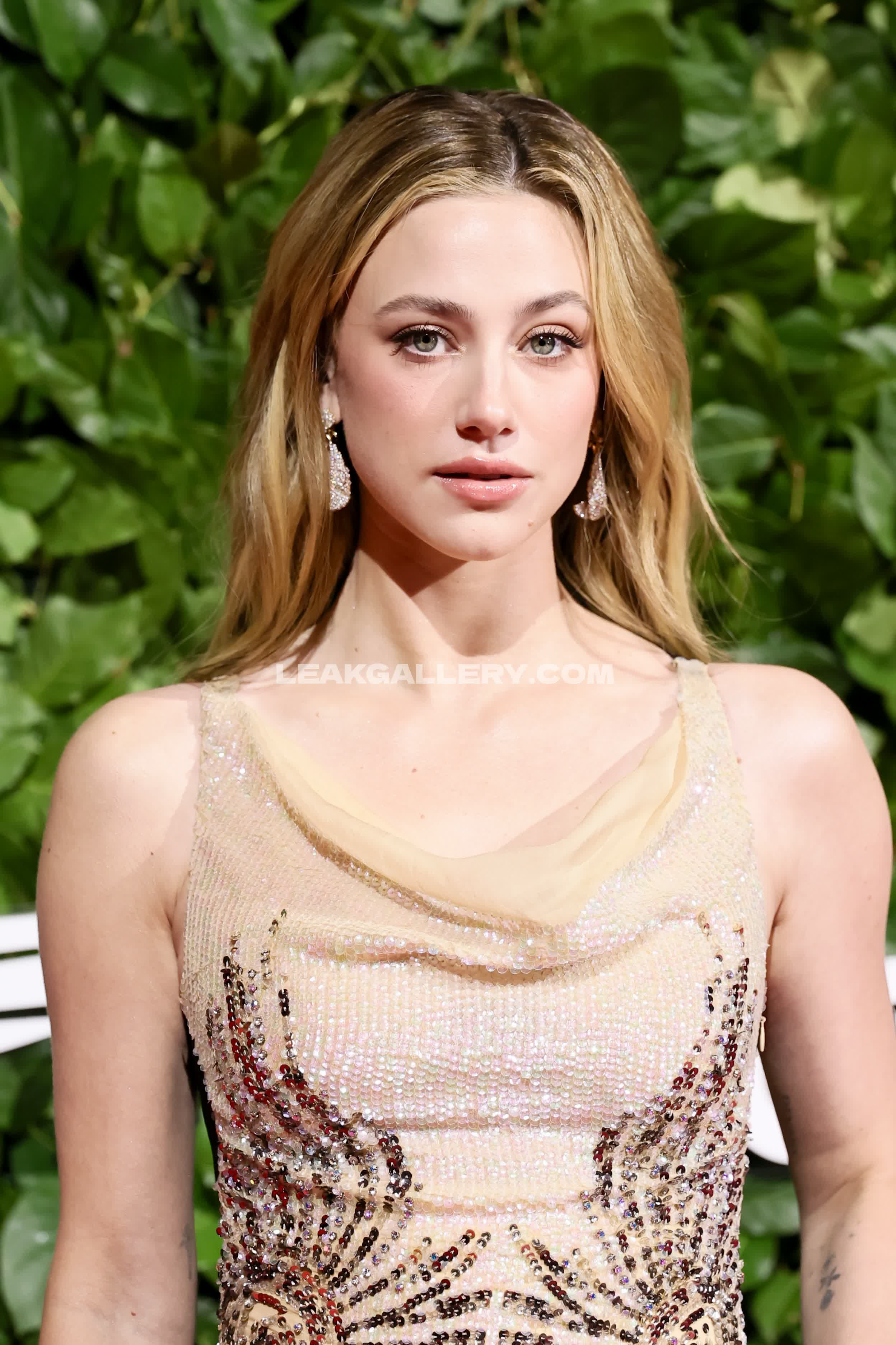 Lilireinhart Exclusive Leaked Nude OnlyFans #12645625