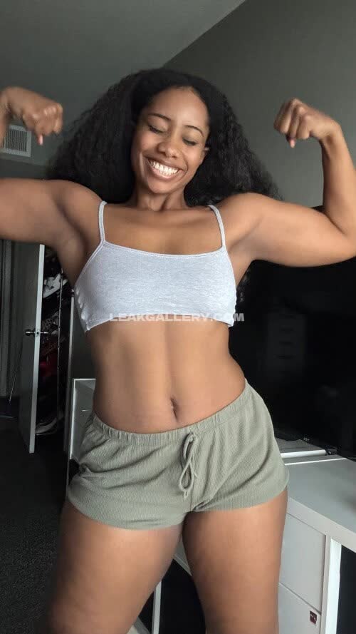 Lillipie101 Exclusive Leaked Nude OnlyFans #14893461