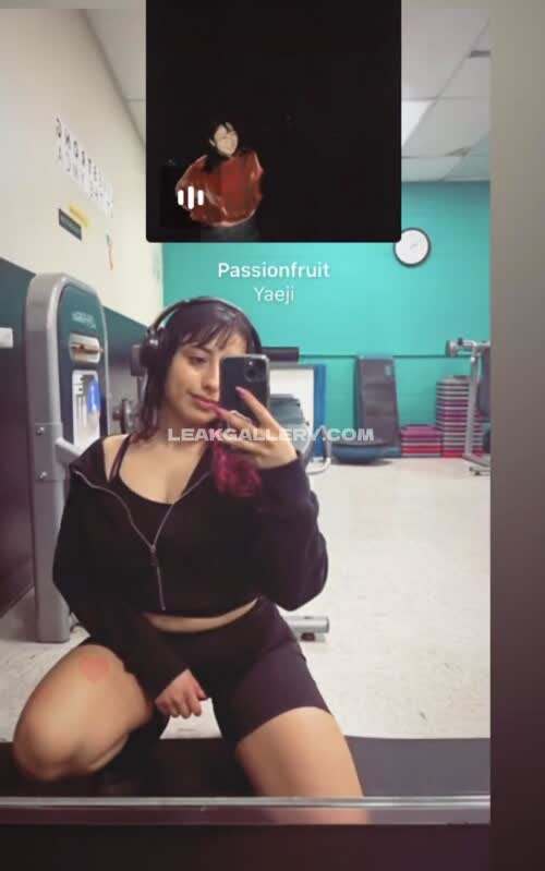 Lilmscriezalot Exclusive Leaked Nude OnlyFans #12151273