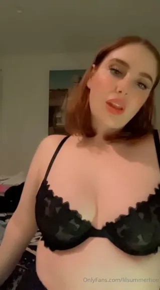 Lilsummerhoe Topless Tit Play OnlyFans Video Leaked