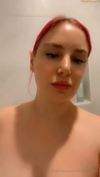 Lilsummerhoe Topless Shower Tease OnlyFans Video Leaked