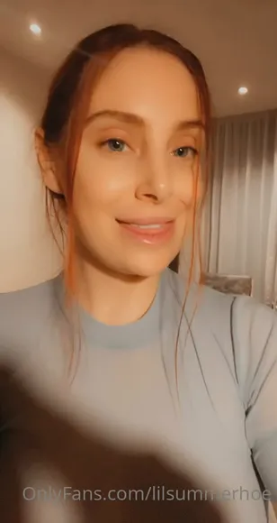 Lilsummerhoe T-Shirt Lift Reveal OnlyFans Video Leaked