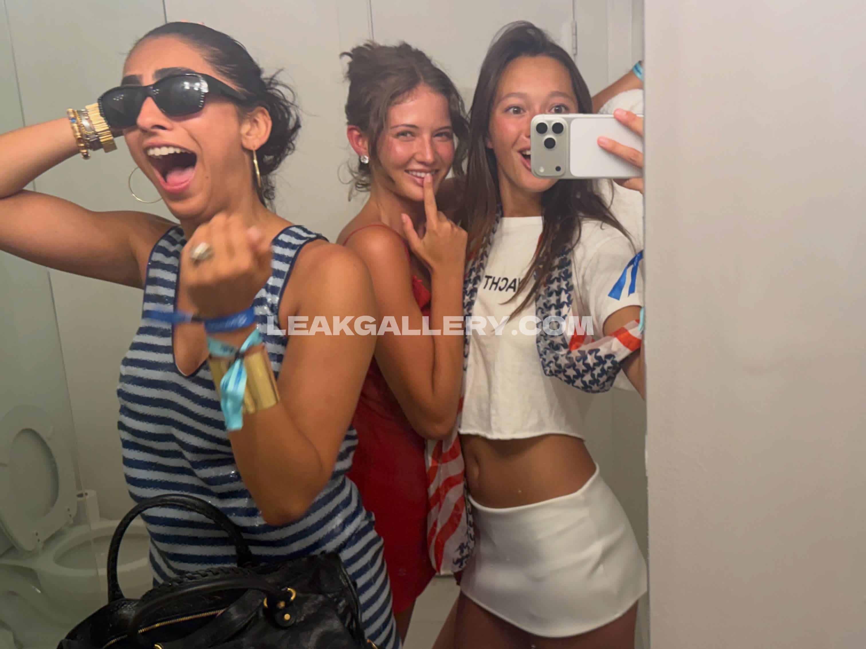 Lilychee OnlyFans Nudi in Esclusiva Trapela #13015469