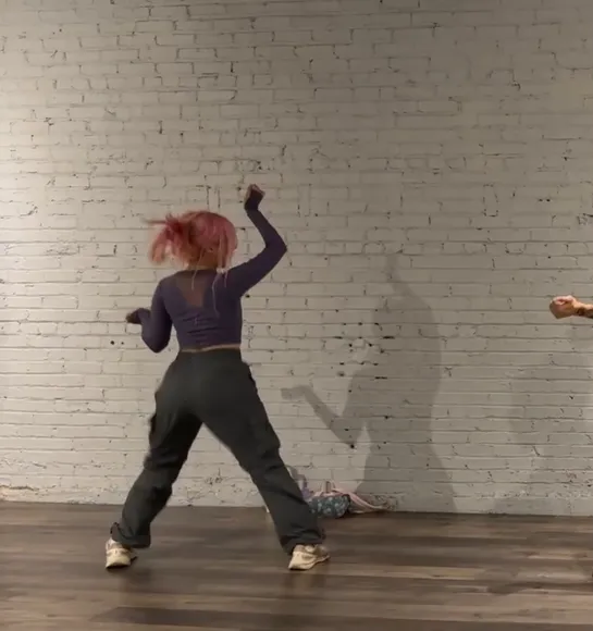 Lilypichu Crop Top Dance Moves OnlyFans Video Leaked