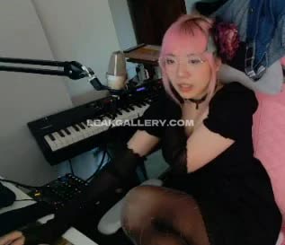 Lilypichu Exklusiv geleakte Nacktbilder von OnlyFans #14864855