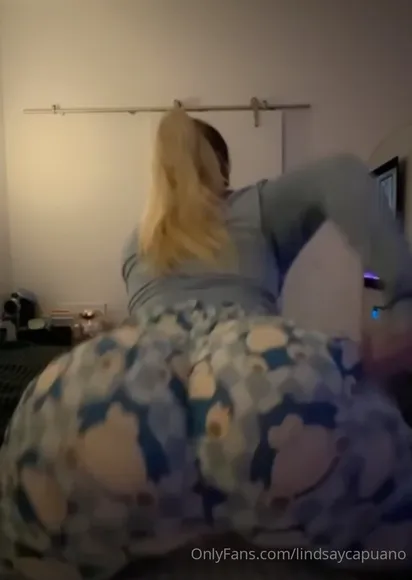 Lindsay Capuano Cartoon Pants Ass Shake OnlyFans Video Leaked