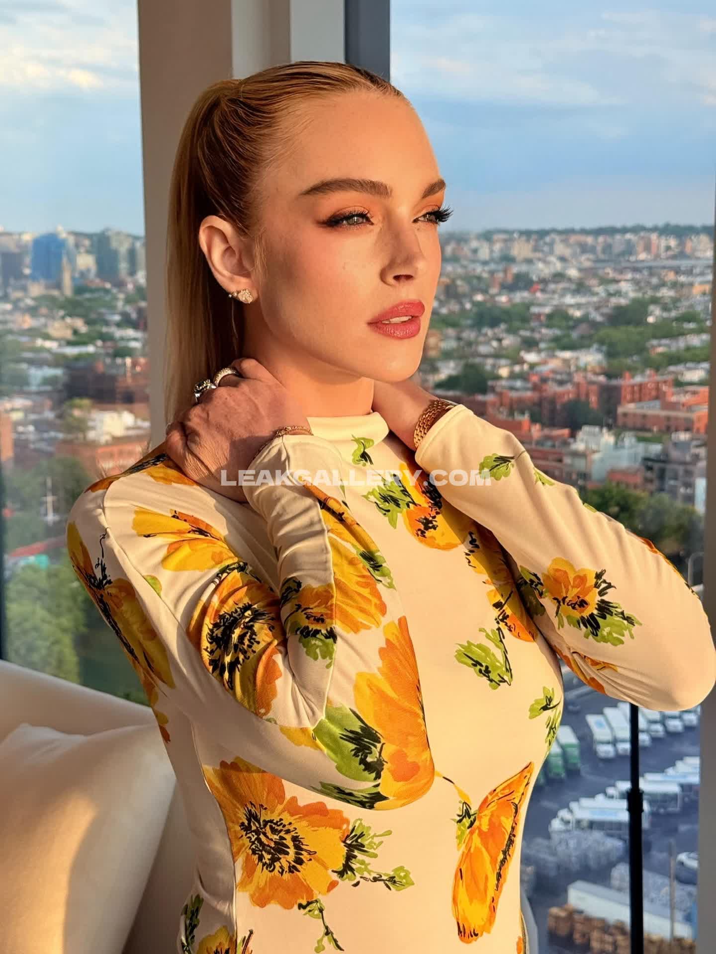 Lindsaylohann Exclusive Leaked Nude OnlyFans #12788026