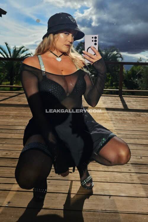 Lindsaylou4 / Theoneandonlydragon 独家泄露的OnlyFans裸照 #14898268