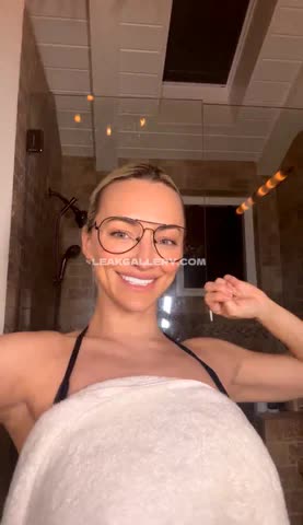 Lindseypelas / Lindsey_pelas Exclusive Leaked Nude OnlyFans #14504829