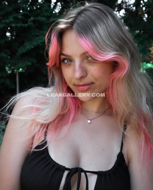 Lindseysznn Exclusive Leaked Nude OnlyFans #14871504