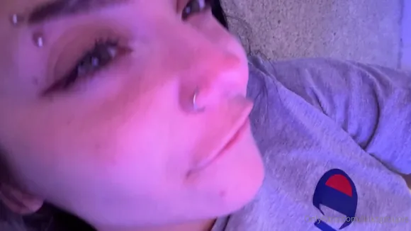 Links Groupie Tongue Out Tease OnlyFans Video Leaked